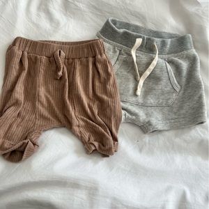 Set of two baby shorts